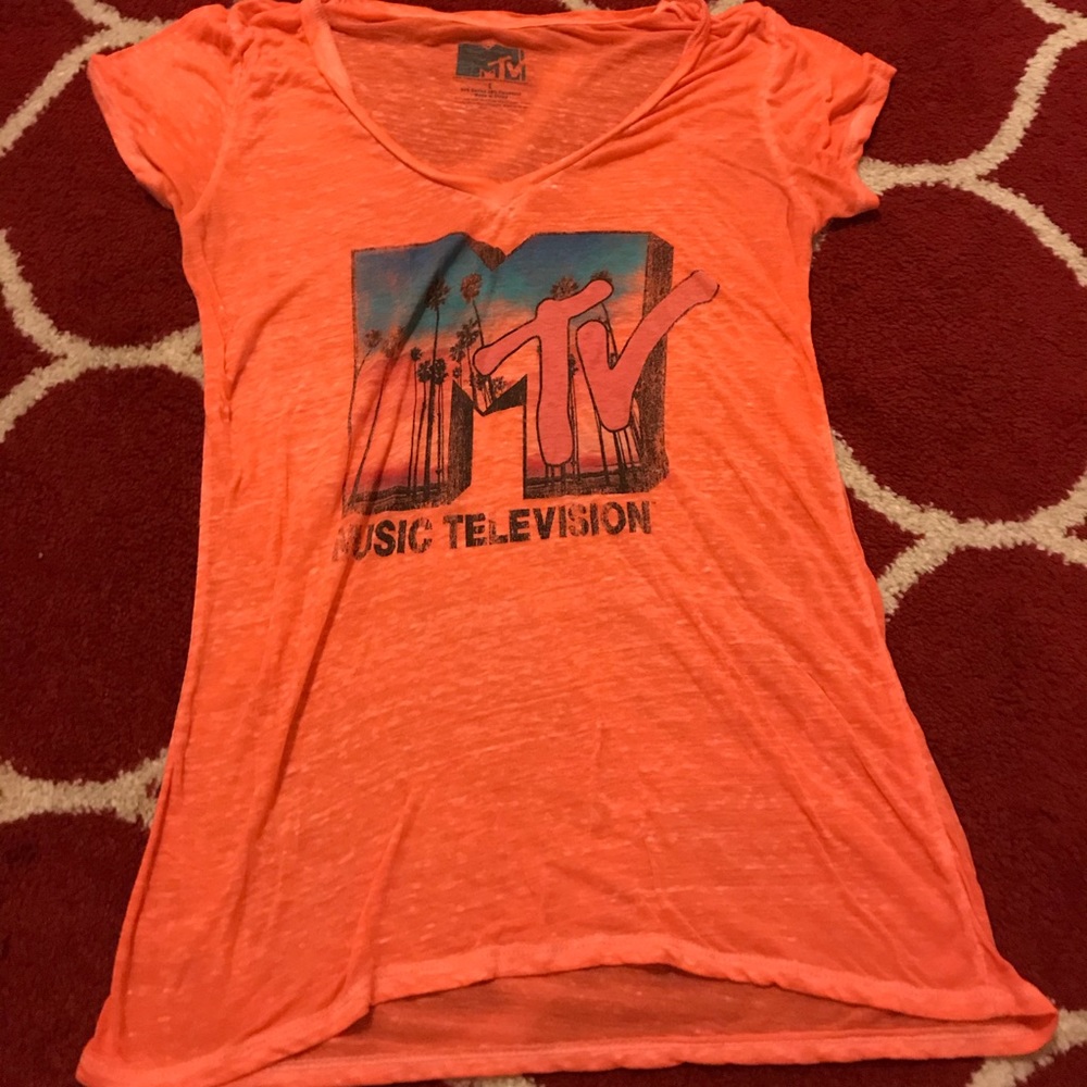 Orange MTV t-shirt